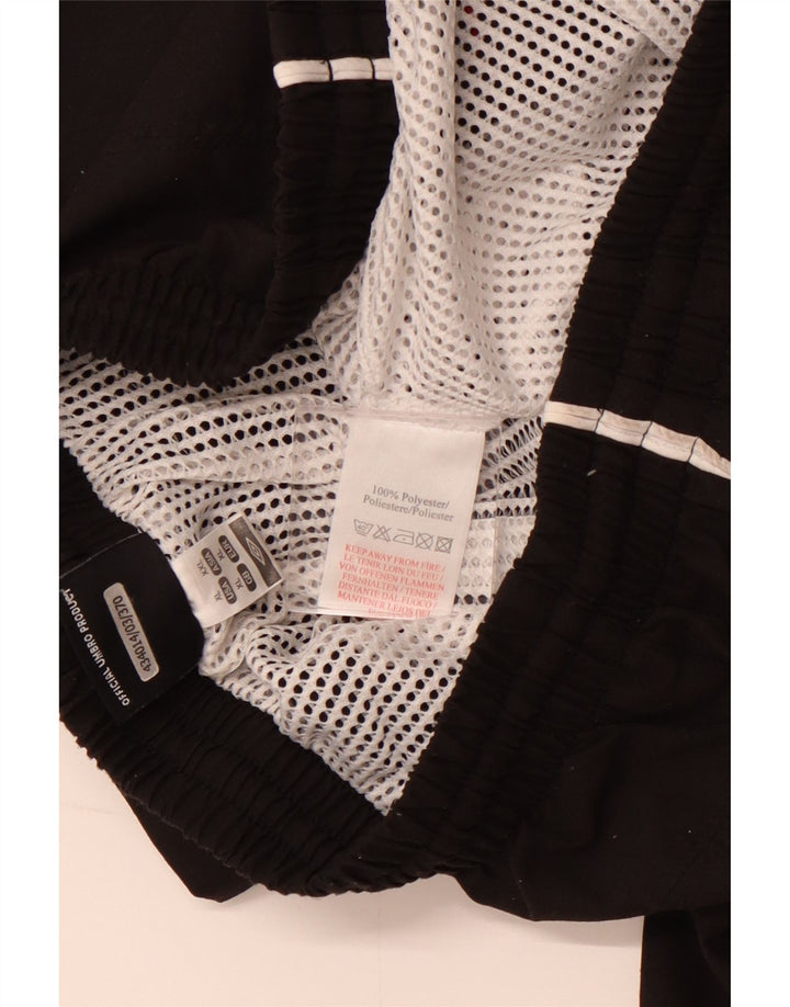 Ανδρικό γραφικό αθλητικό σορτς UMBRO XL μαύρο πολυεστέρα