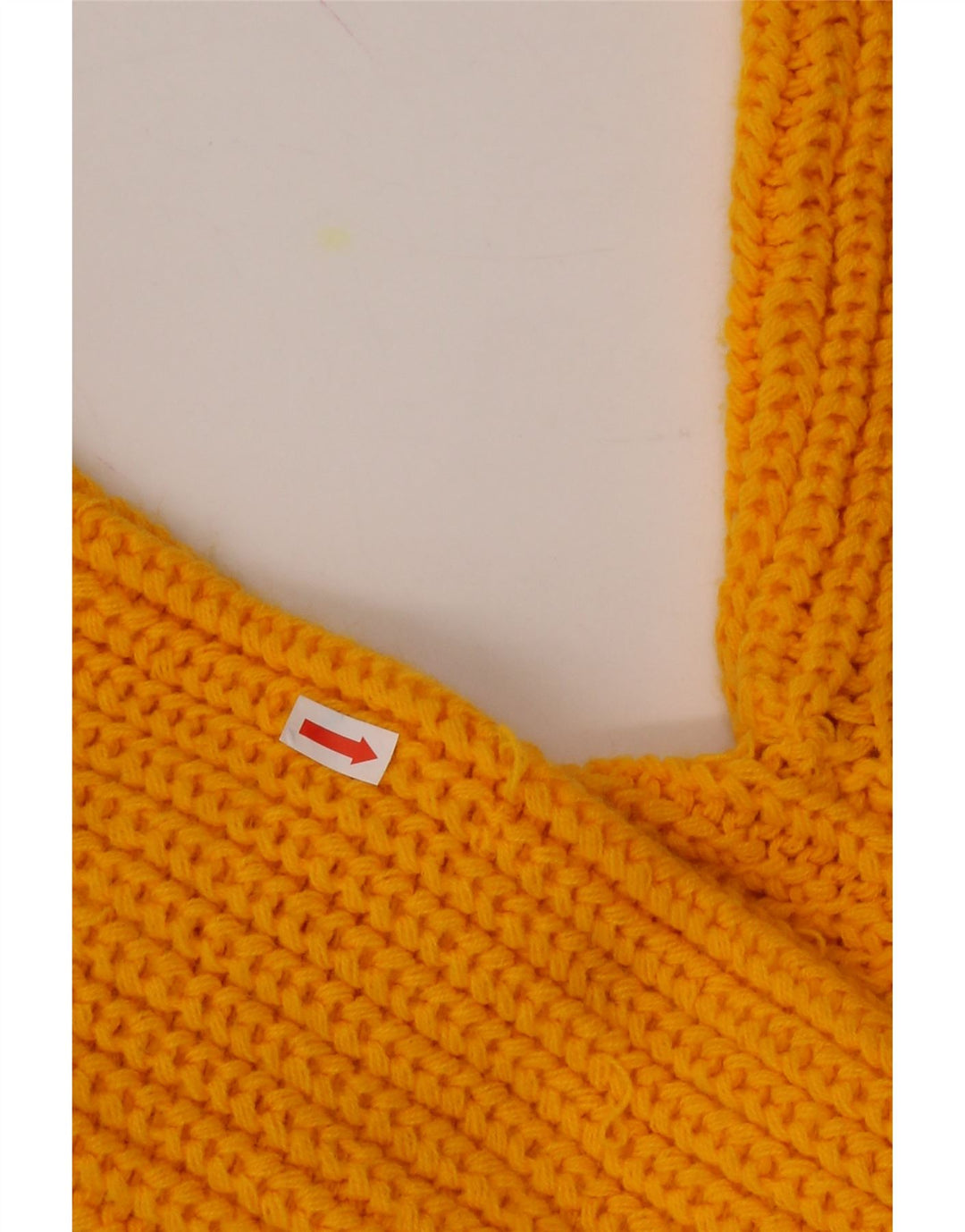 VINTAGE Mens V-Neck Jumper Sweater Large Yellow Vintage Vintage and Second-Hand Vintage from Messina Hembry 