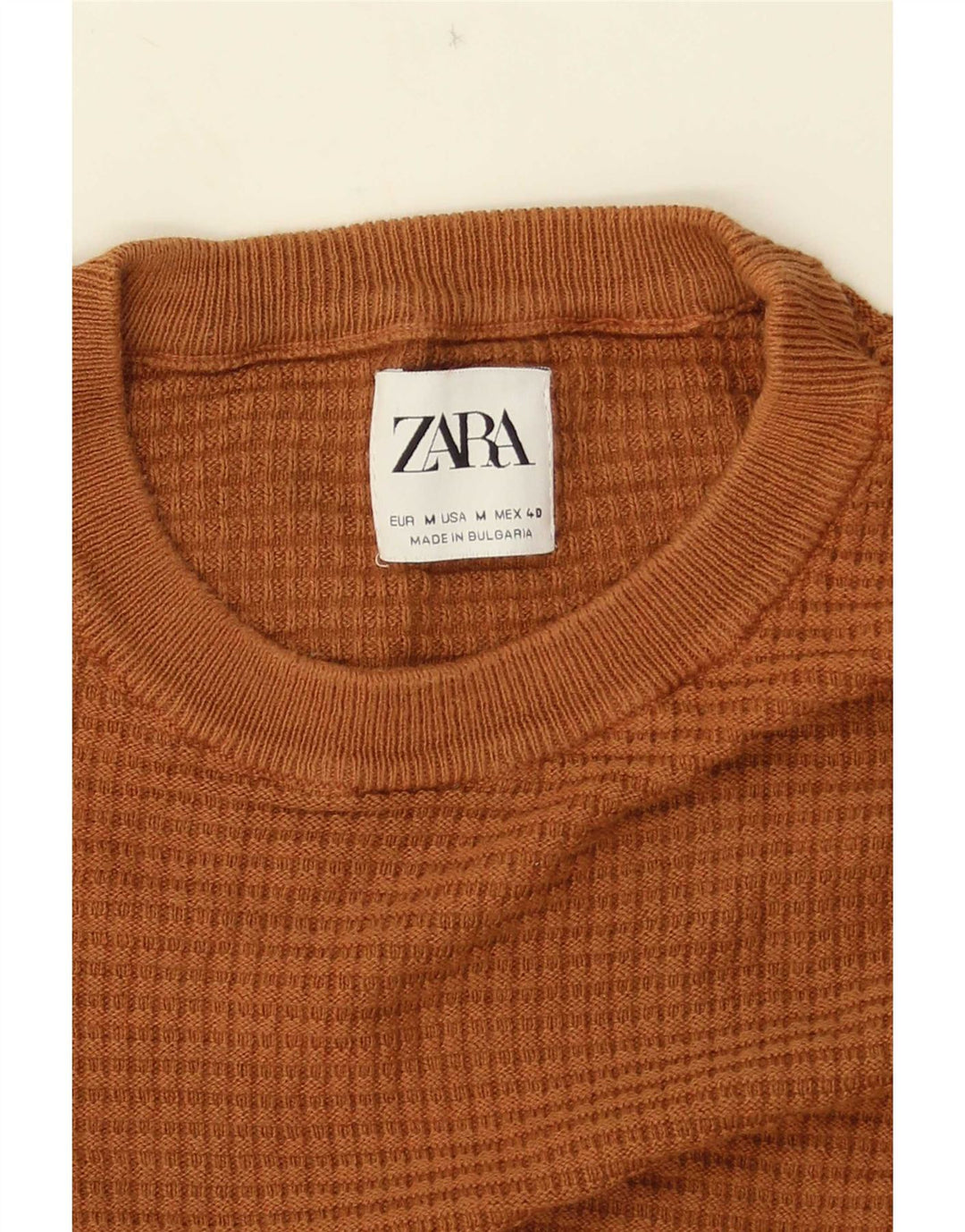 Ανδρικό κοντομάνικο Zara πουλόβερ με λαιμόκοψη σε μεσαίο καφέ