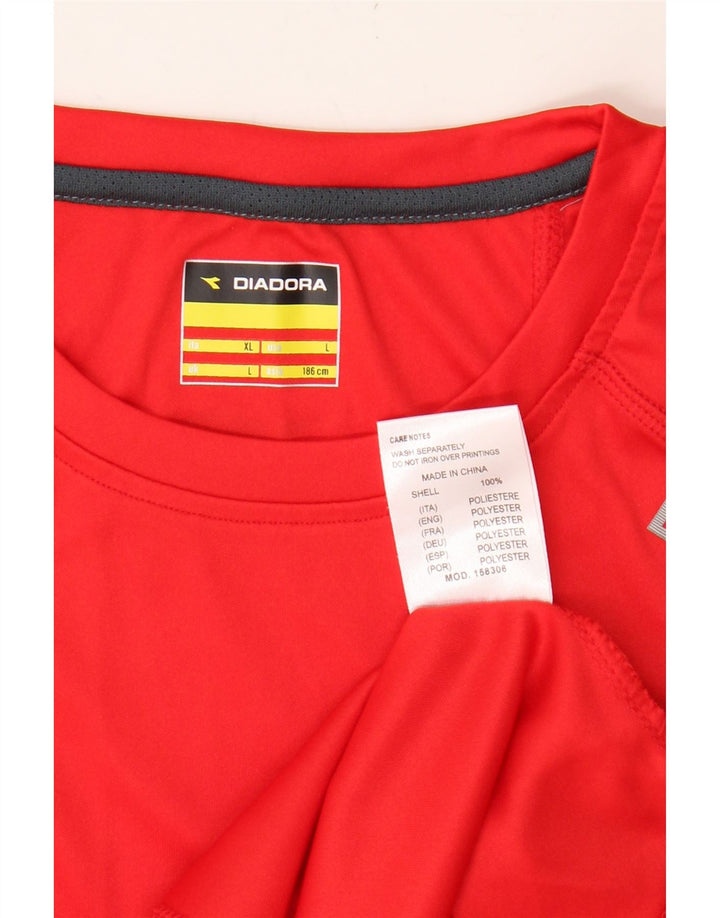 DIADORA Mens T-Shirt Top Large Red Colourblock Polyester Vintage Diadora and Second-Hand Diadora from Messina Hembry 