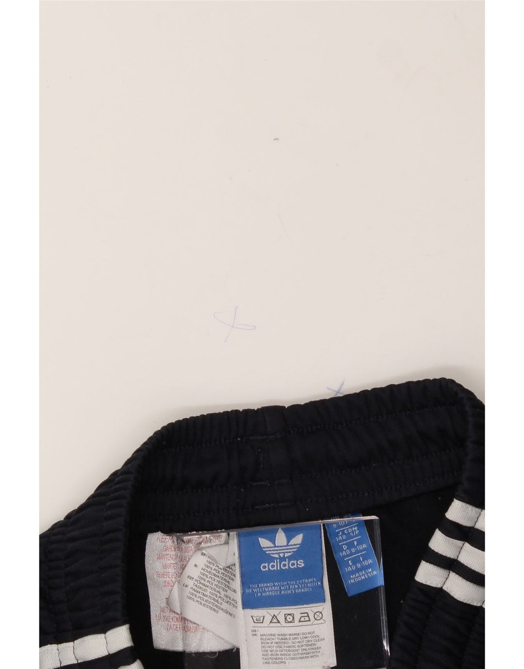 ADIDAS Boys Tracksuit Trousers Joggers 9-10 Years  Navy Blue Polyester Vintage Adidas and Second-Hand Adidas from Messina Hembry 