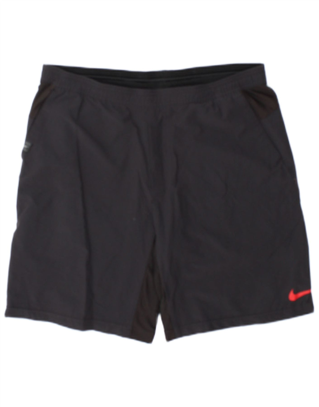Ανδρικό αθλητικό σορτς Nike σε μεσαίο γκρι χρώμα Nylon