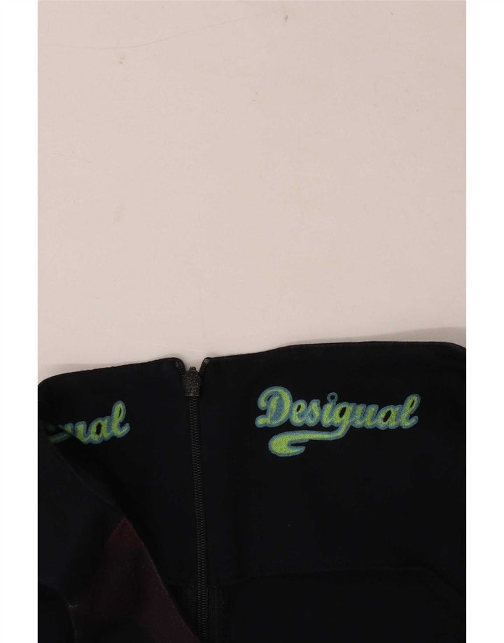 Γυναικείο φόρεμα με θήκη Desigual UK 12 Medium πολύχρωμο γεωμετρικό