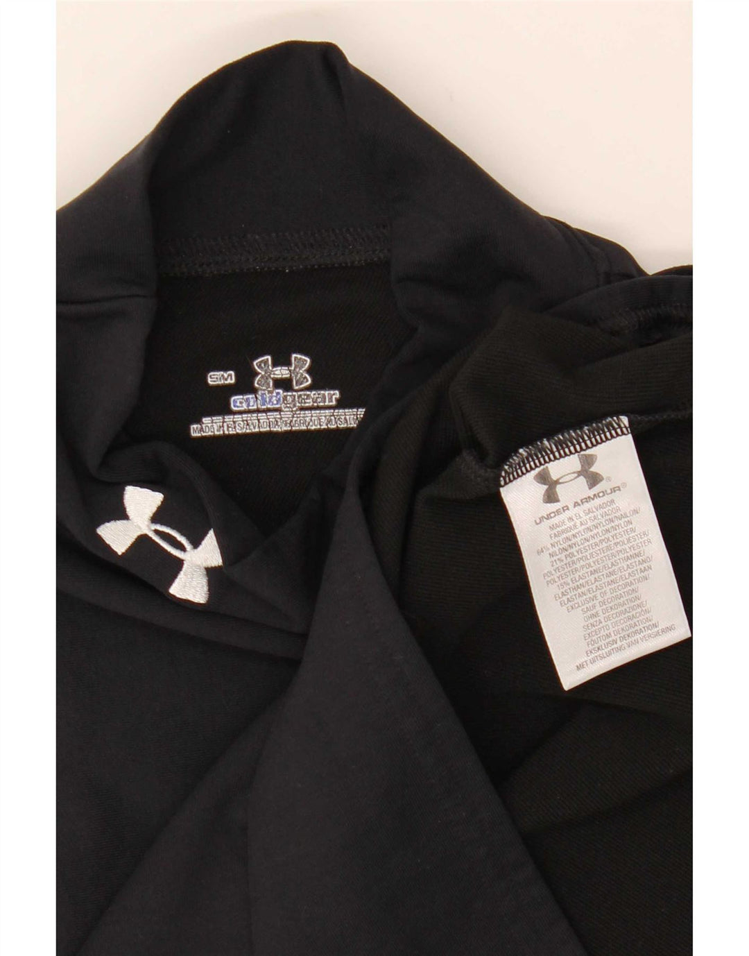 Under Armour Ανδρικό Cold Gear Top Μακρυμάνικο Μικρό Μαύρο Πολυεστέρα