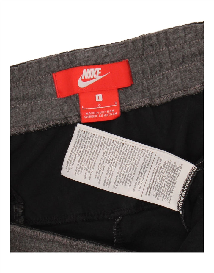 Ανδρικό αθλητικό σορτς Nike, μεγάλο γκρι βαμβακερό
