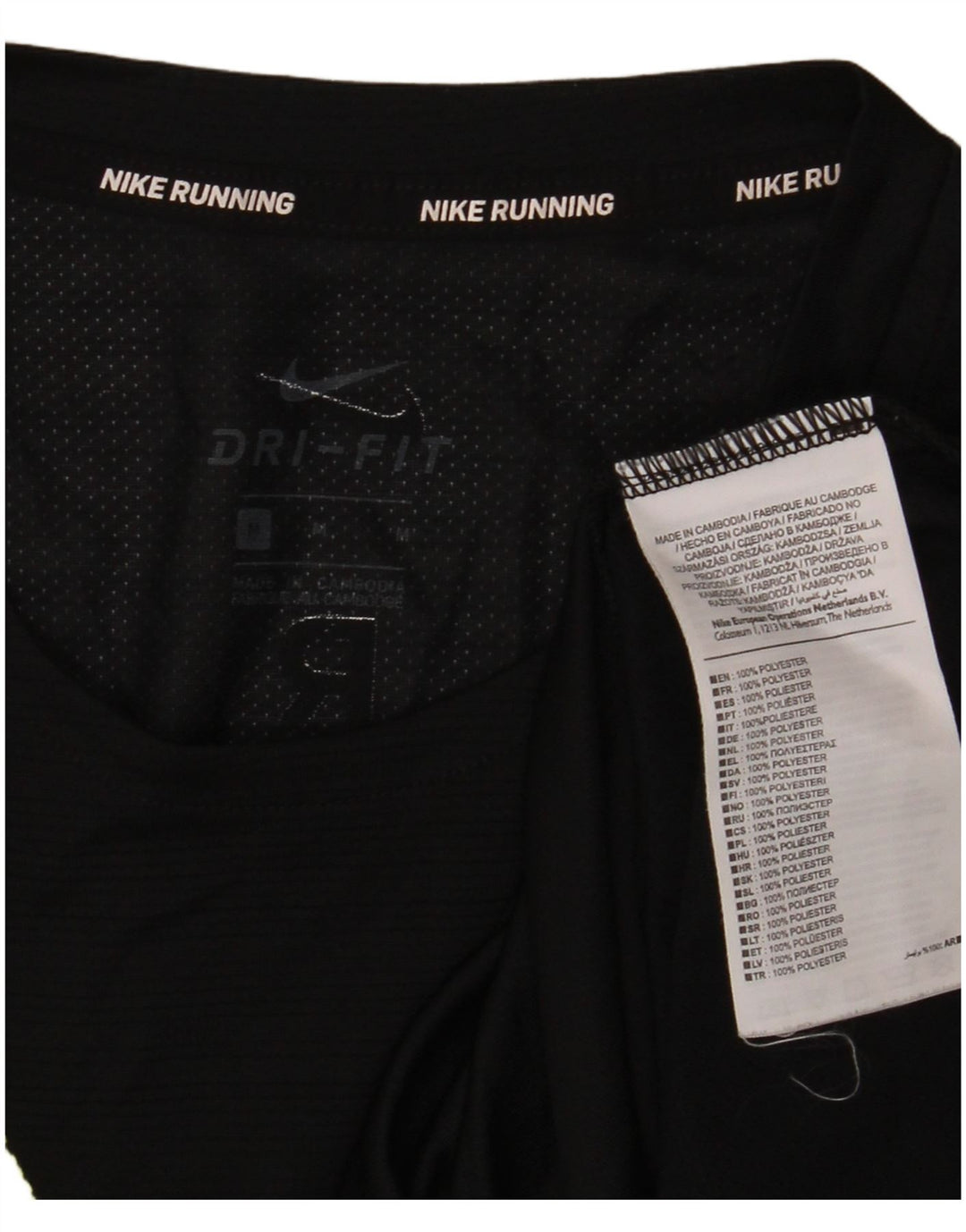 Γυναικείο γραφικό μπλουζάκι NIKE Dri Fit Τοπ μεσαίου μαύρου πολυεστέρα