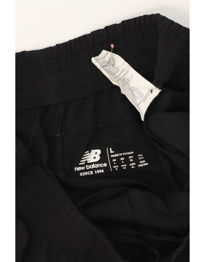 Ανδρικό αθλητικό σορτς New Balance μεγάλο μαύρο πολυεστέρα