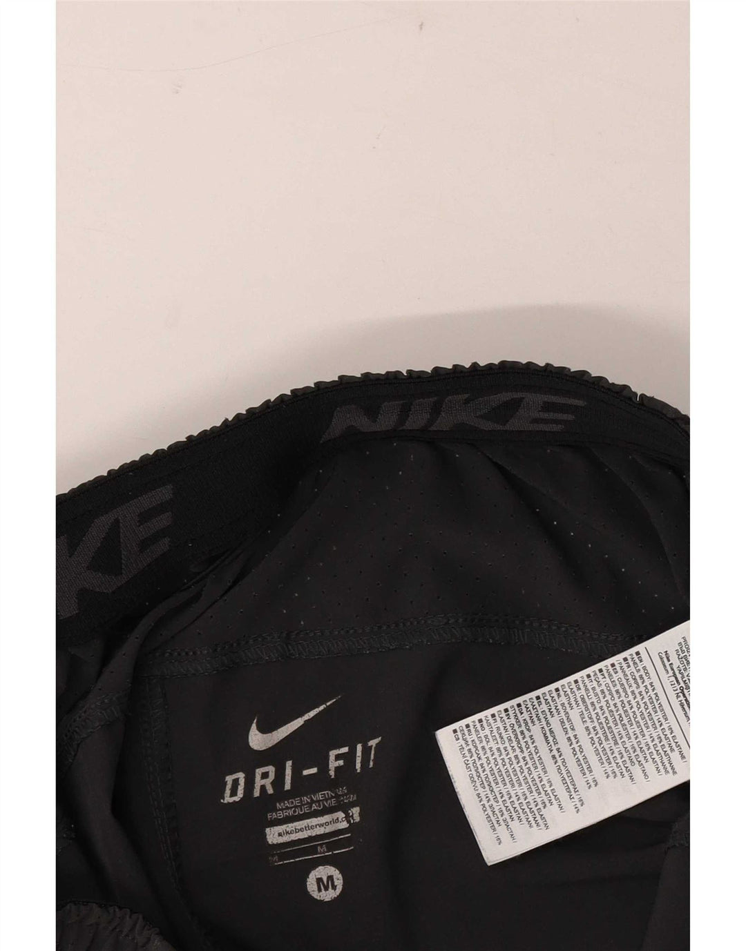 Γραφικό αθλητικό σορτς Nike ανδρικό Dri Fit με μεσαίο γκρι πολυεστέρα