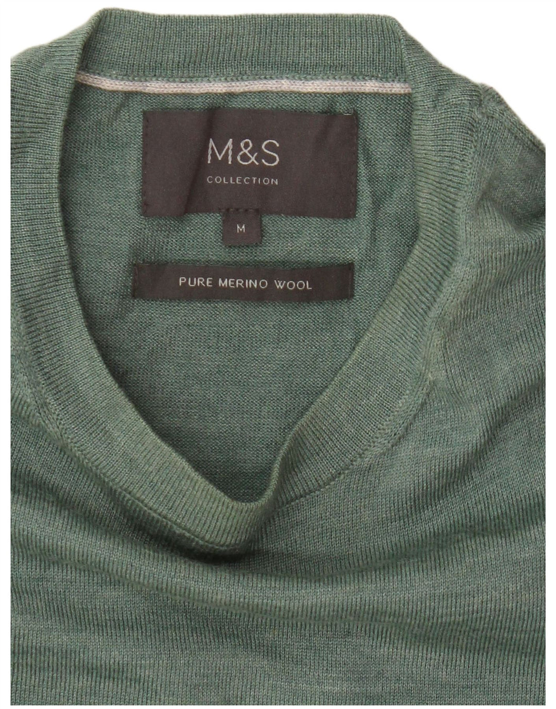 Marks & Spencer Ανδρικό πουλόβερ με λαιμόκοψη μεσαίου πράσινου μαλλί μερινό