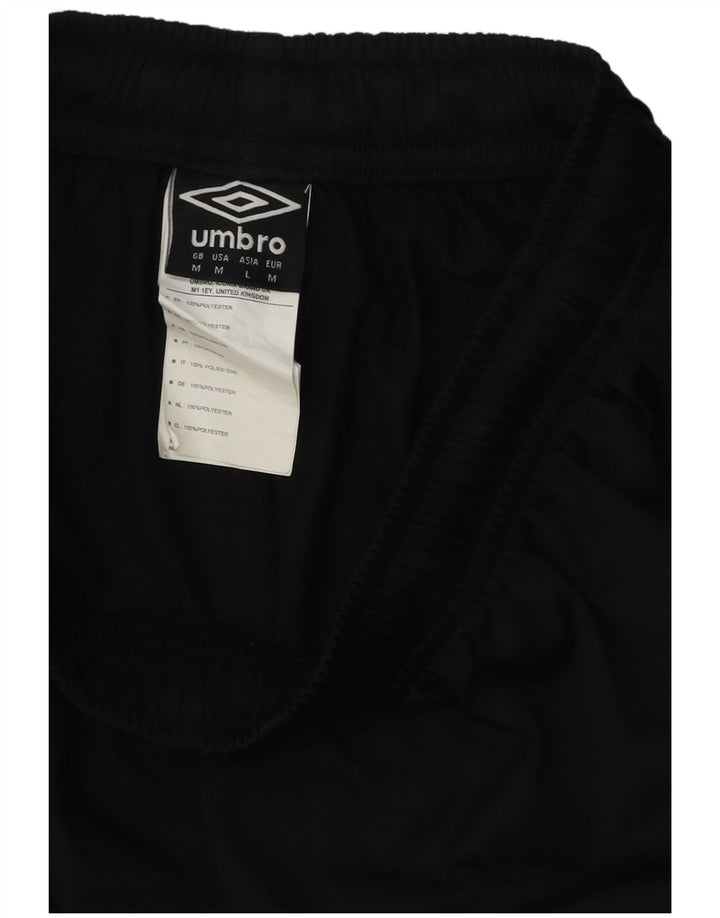 Ανδρικό αθλητικό σορτς UMBRO, μεσαίο μαύρο χρώμα, πολυεστέρας
