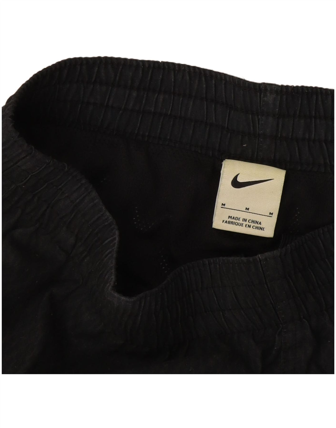 Ανδρικό αθλητικό σορτς Nike σε μεσαίο γκρι χρώμα