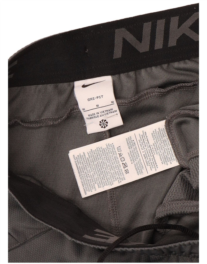 Ανδρικά σορτς Nike Dri Fit με μεσαίο γκρι χρώμα, πολυεστέρας