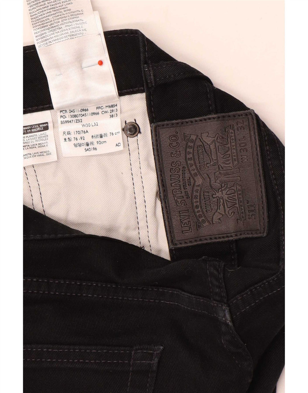 Ανδρικό τζιν Levi's Slim W30 L32 Μαύρο βαμβακερό
