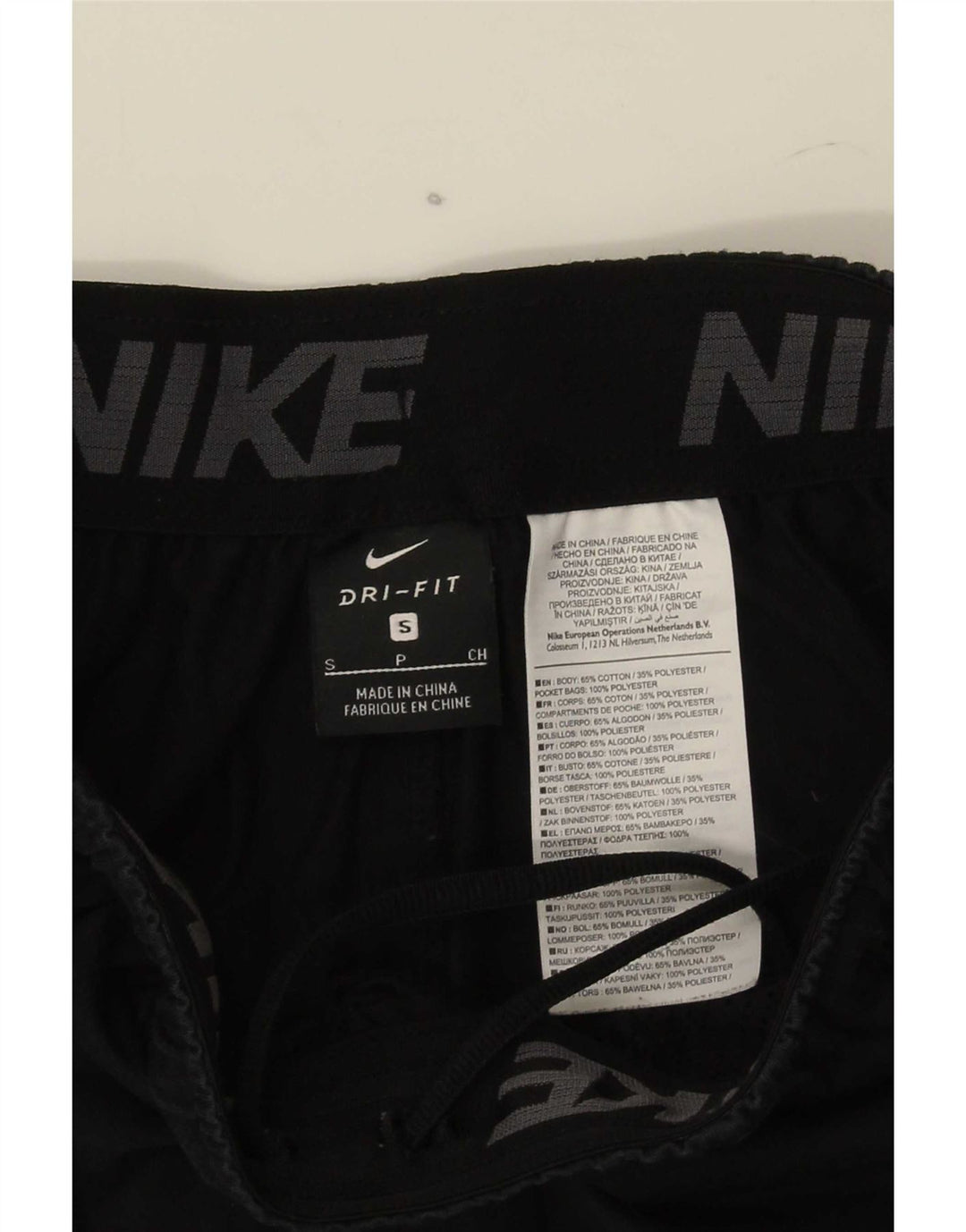 Ανδρικό αθλητικό σορτς Nike Dri Fit, μικρό μαύρο βαμβακερό