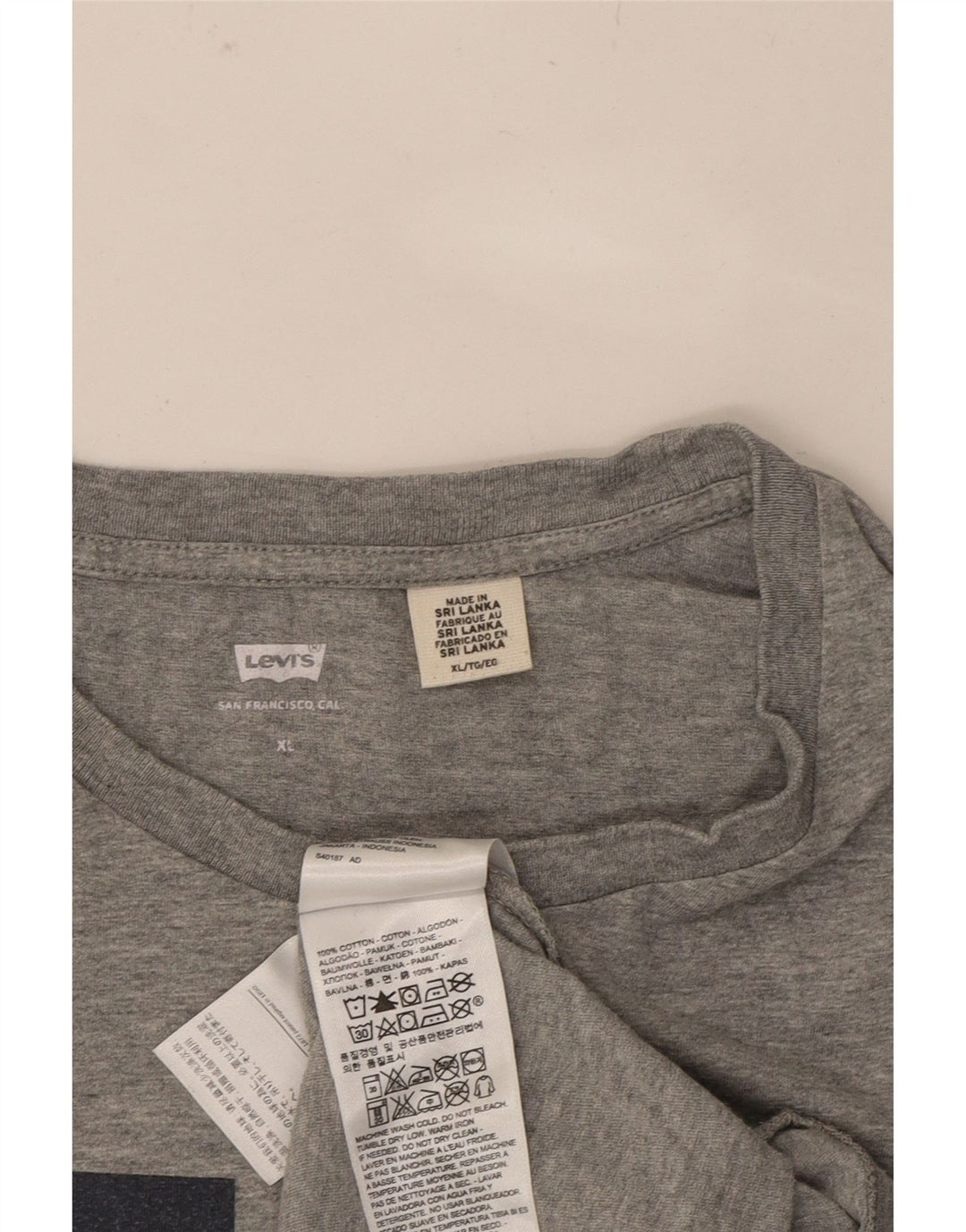 LEVI'S Mens Graphic T-Shirt Top XL Grey Cotton Vintage Levi's and Second-Hand Levi's from Messina Hembry 