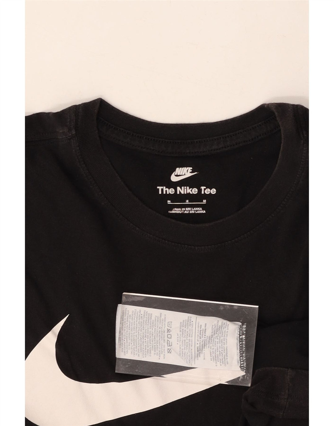 NIKE Mens Graphic T-Shirt Top Medium Black Cotton Vintage Nike and Second-Hand Nike from Messina Hembry 