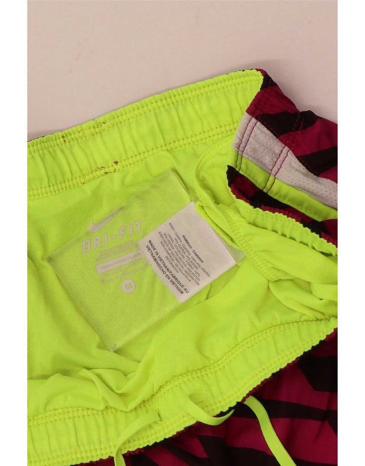 Γυναικείο αθλητικό σορτς Nike Dri Fit UK 14 μεσαίου ροζ ριγέ πολυεστέρα