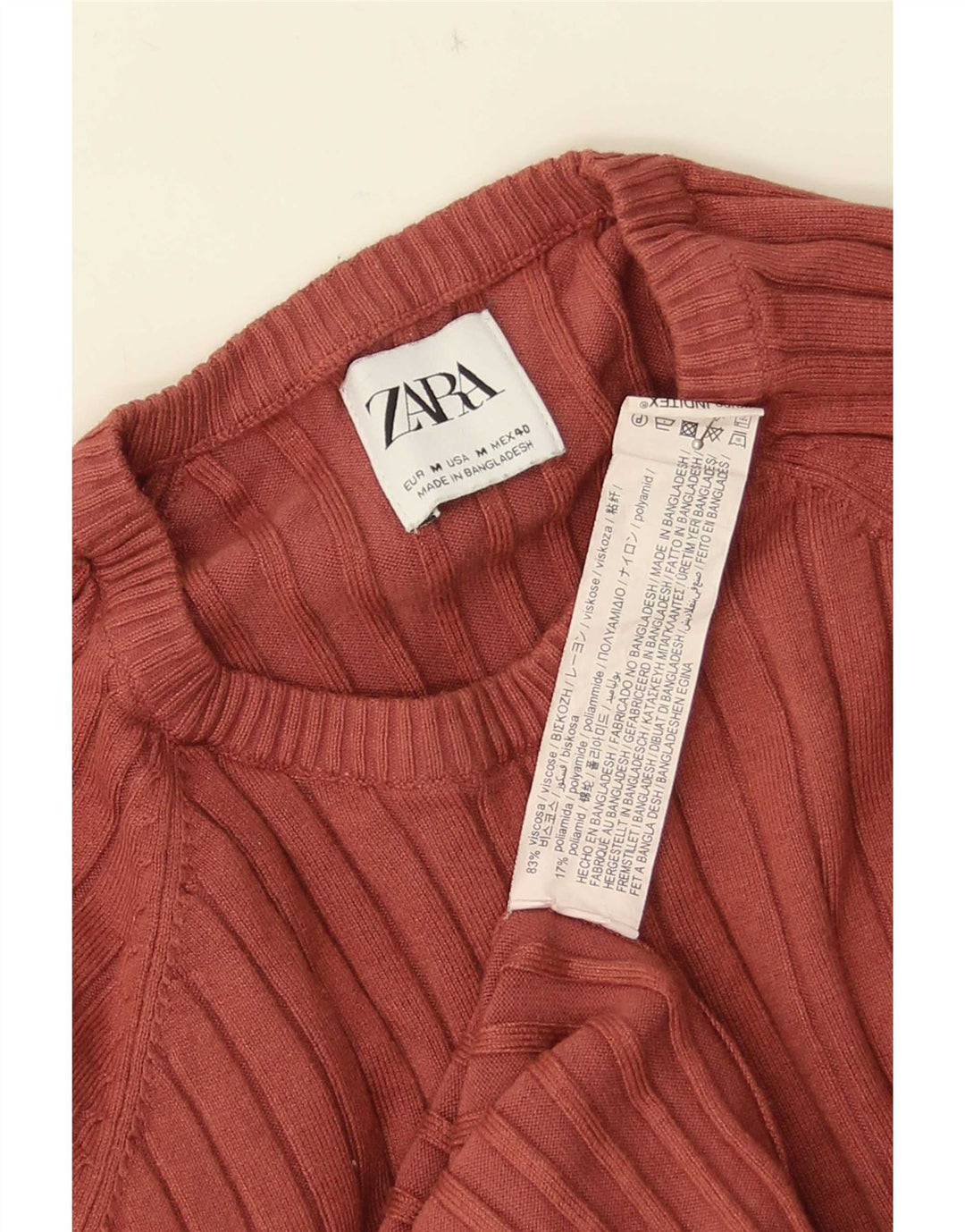 Ανδρικό πουλόβερ Zara με λαιμόκοψη σε μεσαίο καφέ βισκόζη
