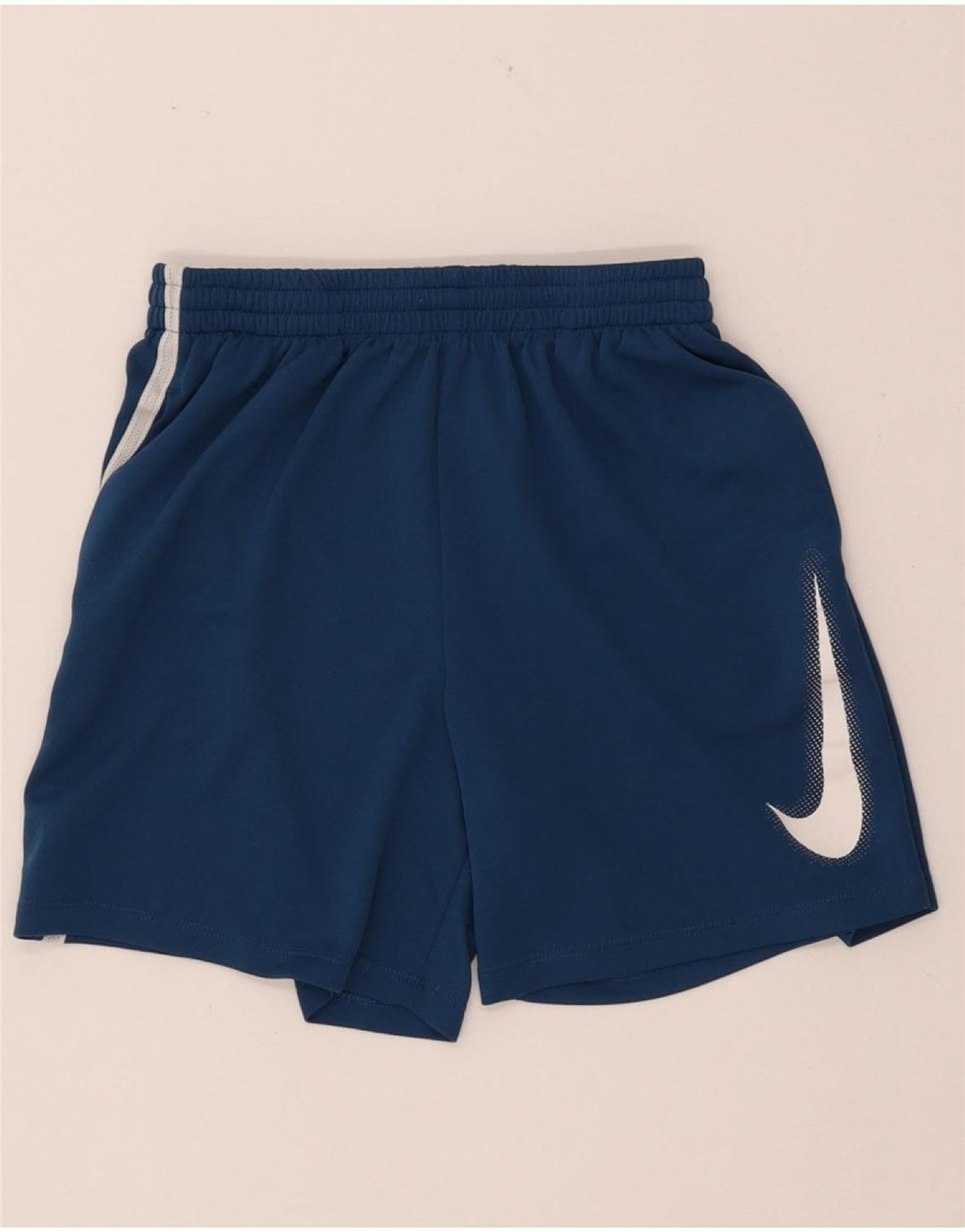 Αθλητικό σορτς NIKE Girls Dri Fit 12-13 ετών Μεγάλο μπλε ναυτικό χρώμα