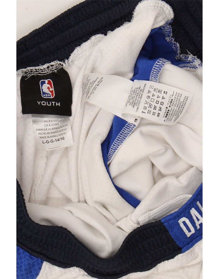 Αθλητικό σορτς NBA Boys Dallas Mavericks 14-15 ετών Large White Colourblock