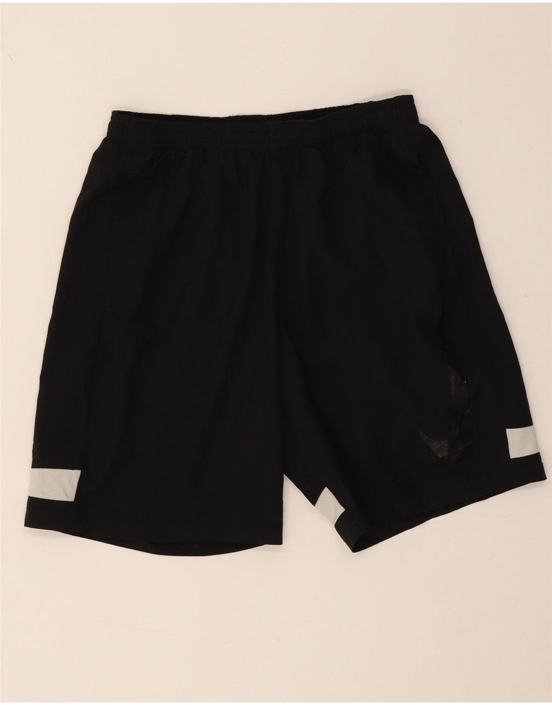Ανδρικά γραφικά αθλητικά σορτς Nike Dri Fit, μεσαίου μαύρου χρώματος, πολυεστέρας