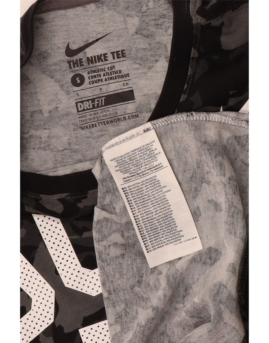 Ανδρικό μπλουζάκι NIKE με γραφικό κούφωμα, μικρό μαύρο βαμβακερό καμουφλάζ