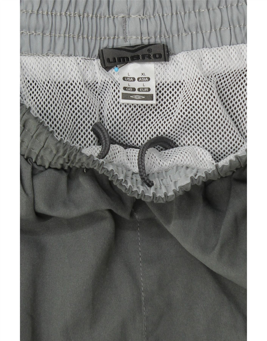 Ανδρικό γραφικό αθλητικό σορτς UMBRO μεγάλο γκρι πολυεστέρα