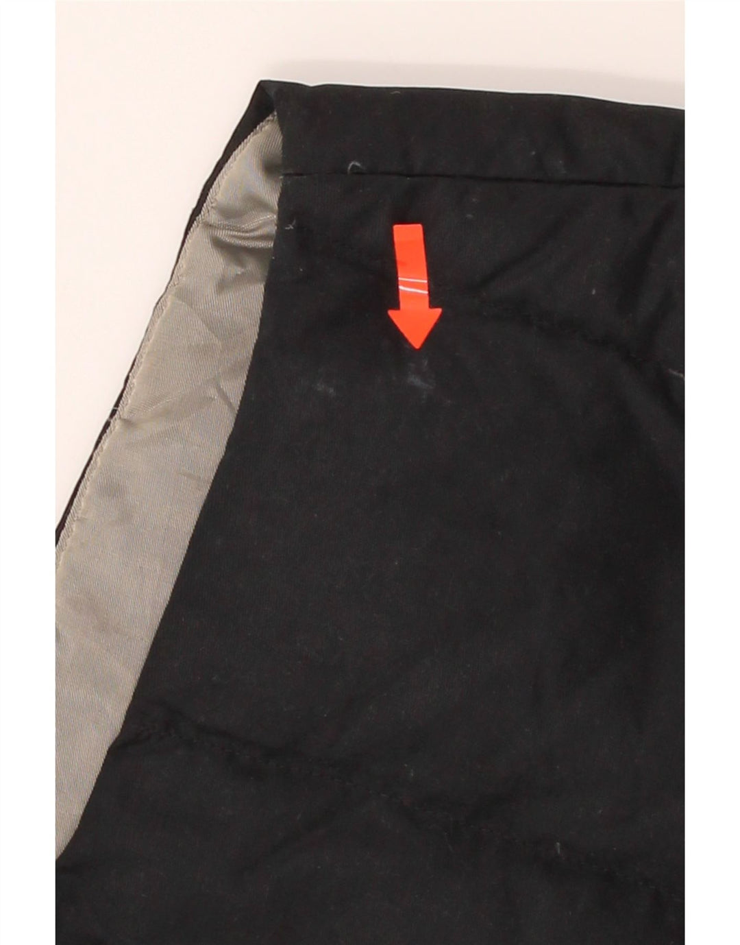 EDDIE BAUER Mens Padded Gilet UK 44 2XL Black Polyester Vintage Eddie Bauer and Second-Hand Eddie Bauer from Messina Hembry 
