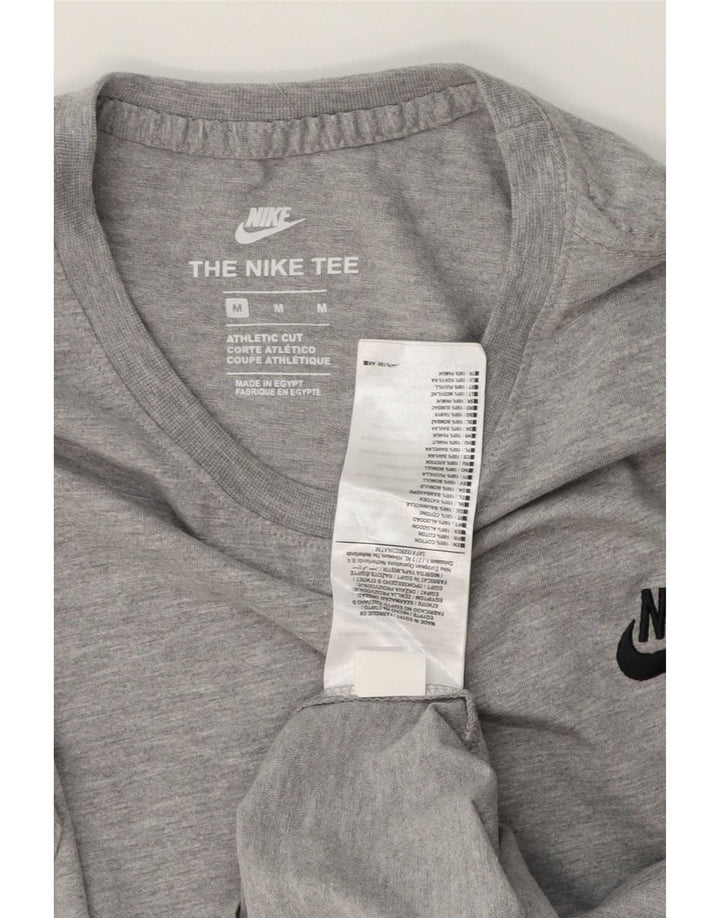 Ανδρικό μπλουζάκι Nike με κοψί, μεσαίο γκρι βαμβακερό μπλουζάκι