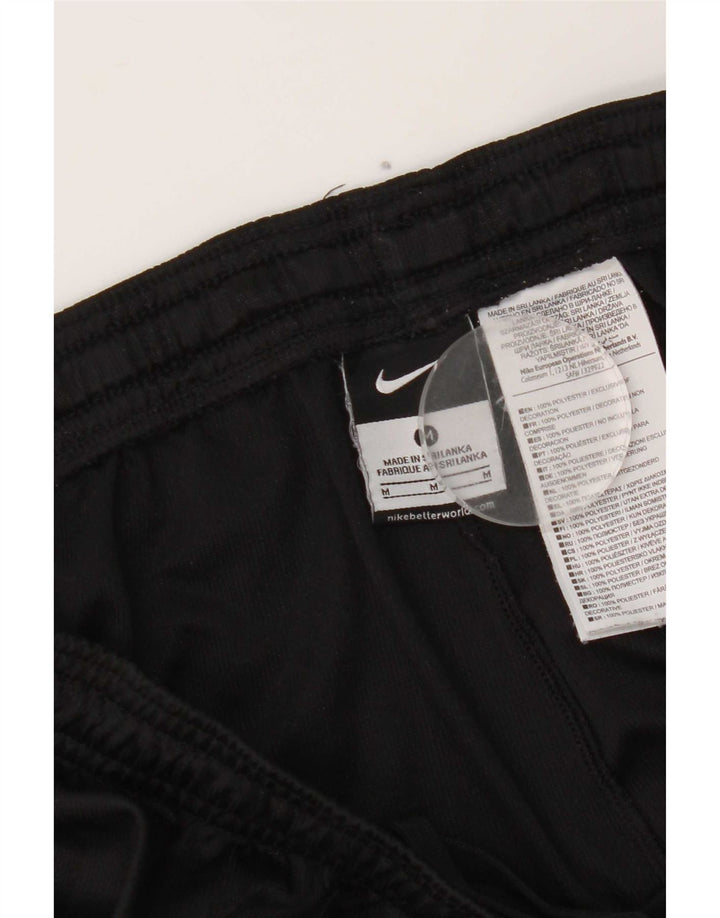 Ανδρικό αθλητικό σορτς Nike με μεσαίο μαύρο ρίγες από πολυεστέρα